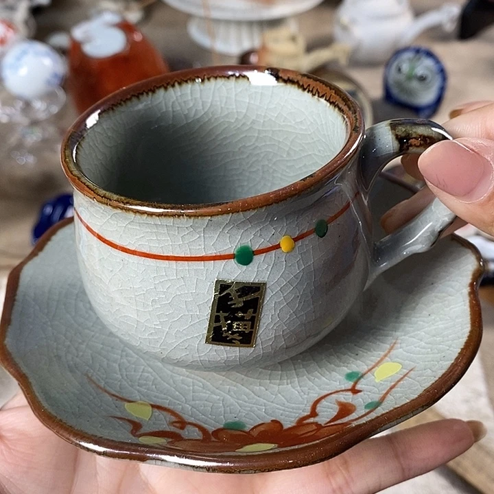 瓷片我们就像两颗糖
