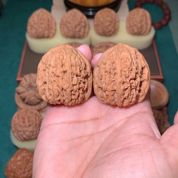 ʎ***7核桃文玩核桃把件南疆