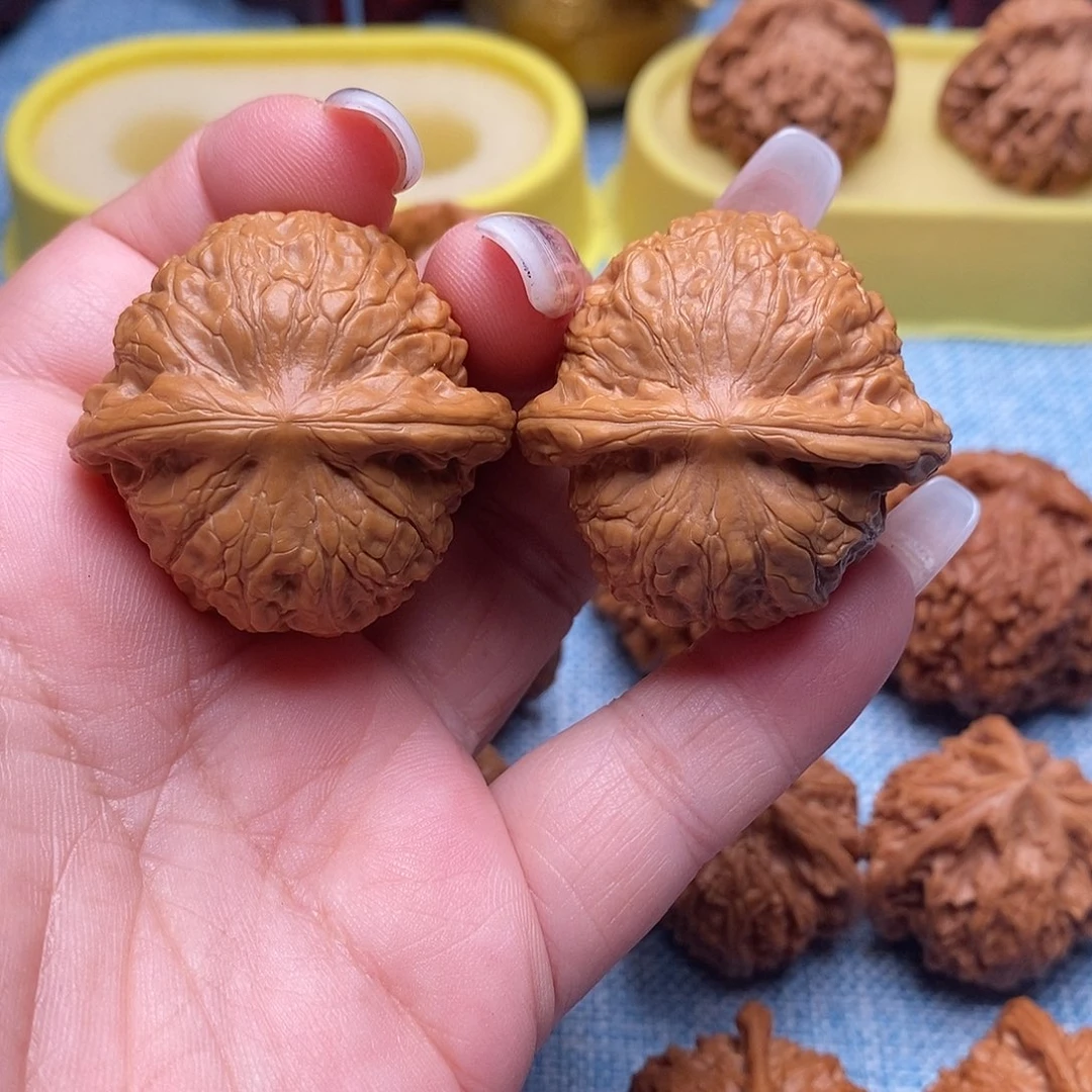 文玩核桃把件毕业肉球乾隆磨39尺全品