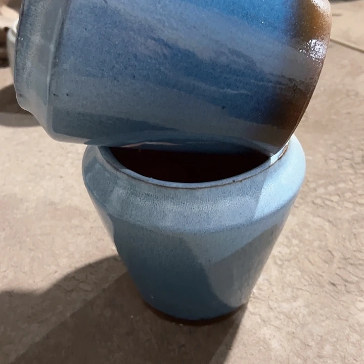 红陶瑕疵13-17两个