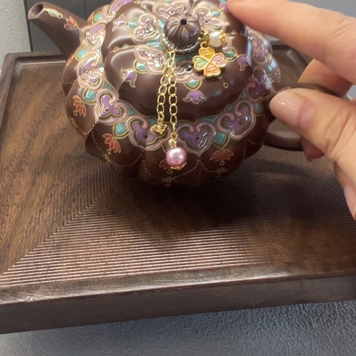 格****茶壶紫砂紫砂的手工制作工艺也很