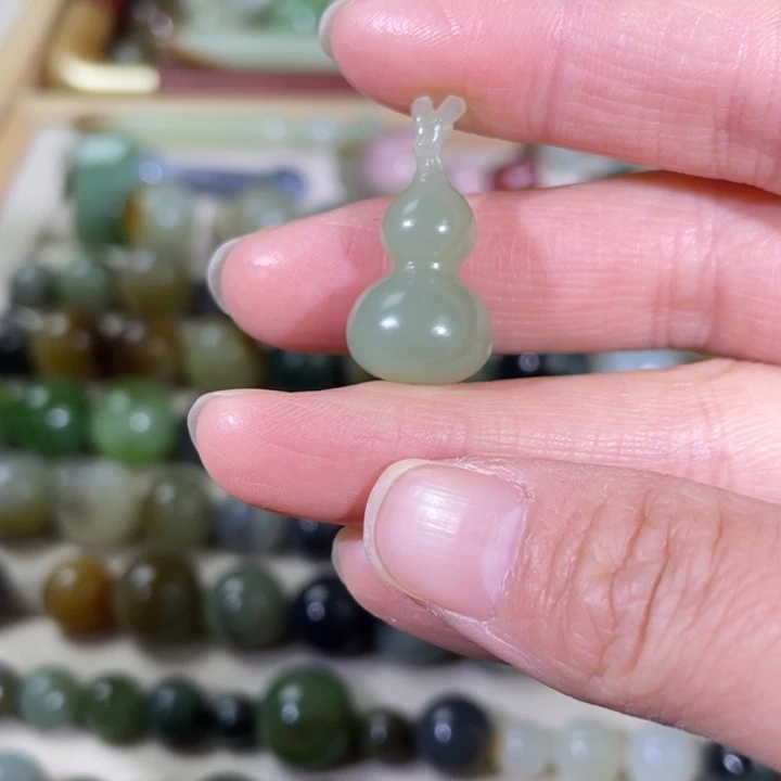 和田玉（糖玉）未镶嵌珠宝半成品