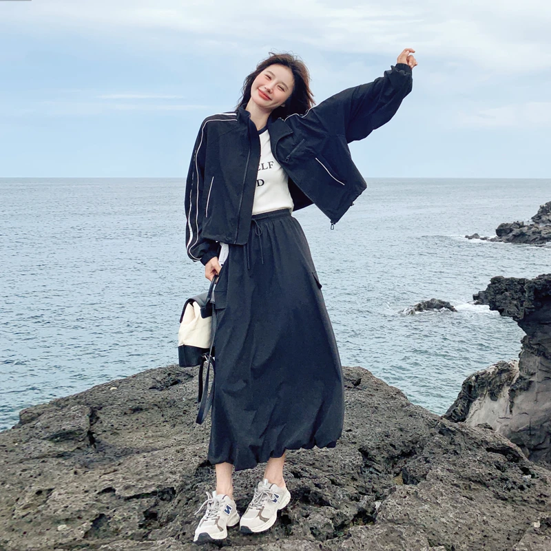 黑色工装风套装裙女秋季2025新款韩版宽松短款外套半身裙两件套女
