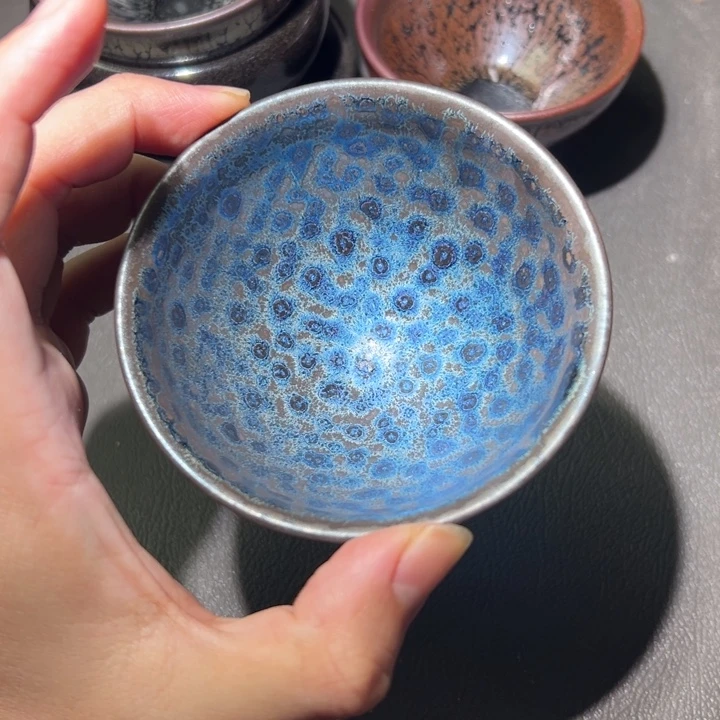 茶盏我想和她好好聊聊呢