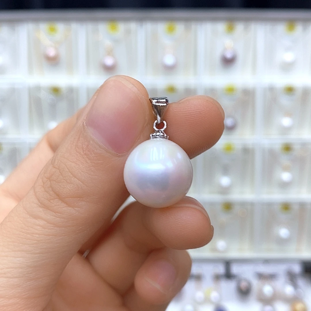 淡水珍珠合金颈饰