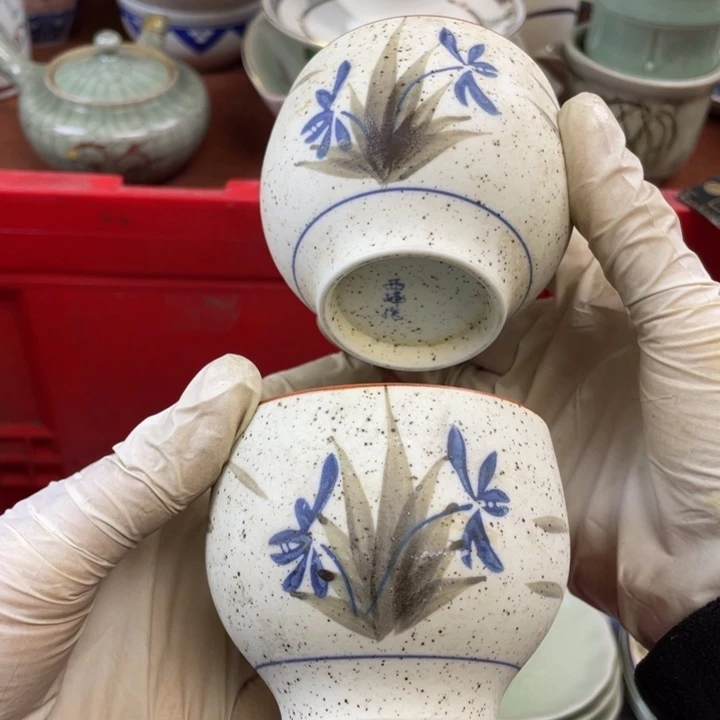 他家瓷器真美…开播了