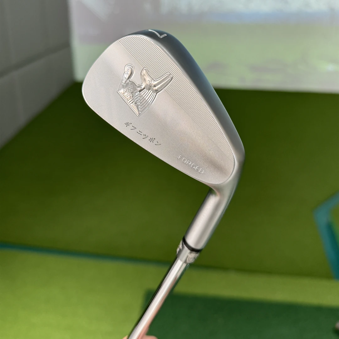 本间法老浮雕大刀背铁杆组男士高尔夫球杆软铁锻造铁杆高尔夫杆