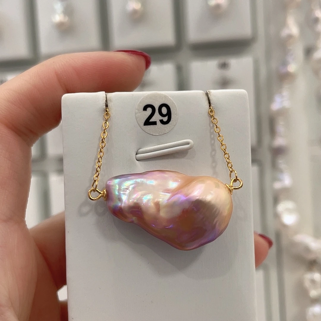 g***l未镶嵌淡水珍珠颈饰