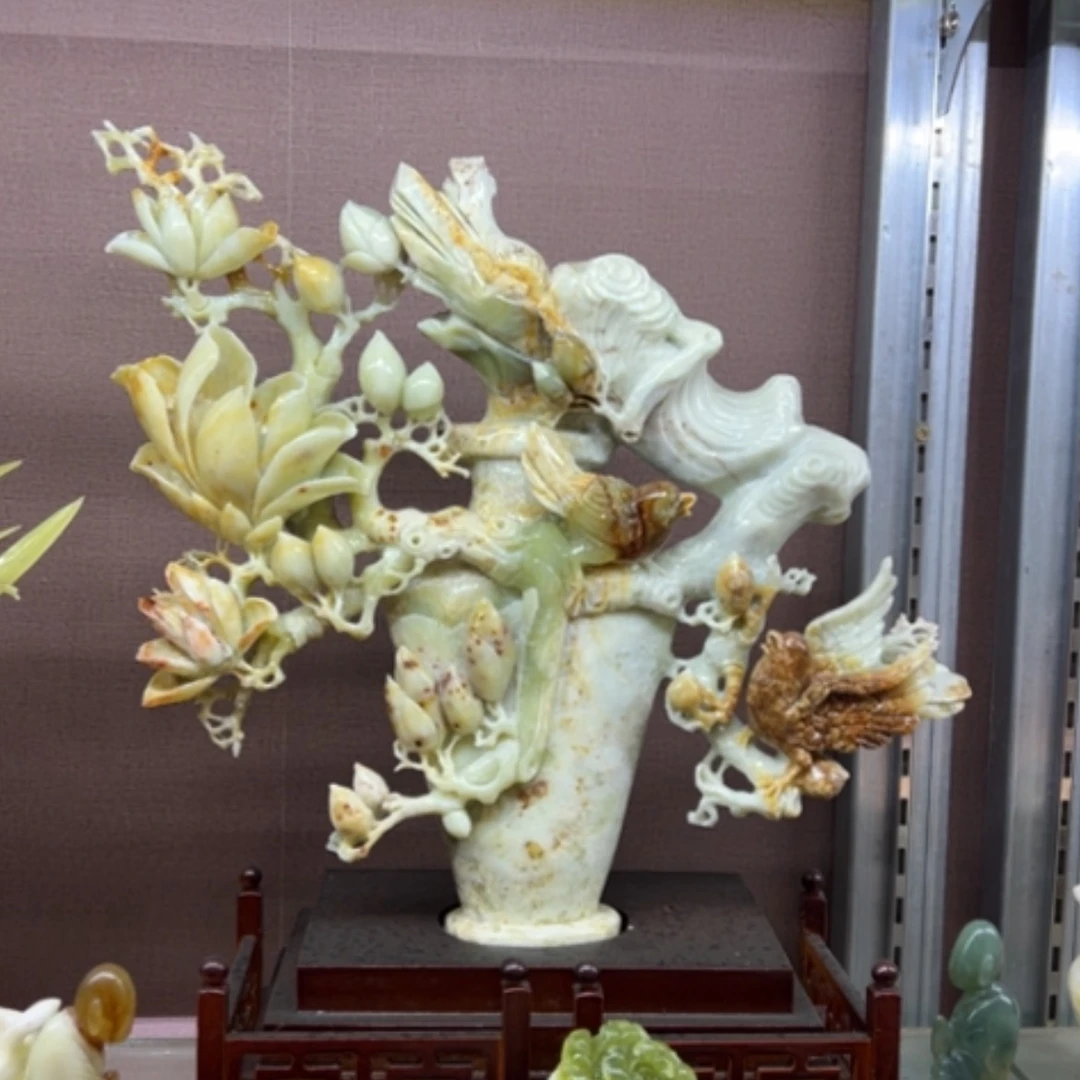 【闪购商品】未镶嵌蛇纹石玉珠宝奇石玉兰花