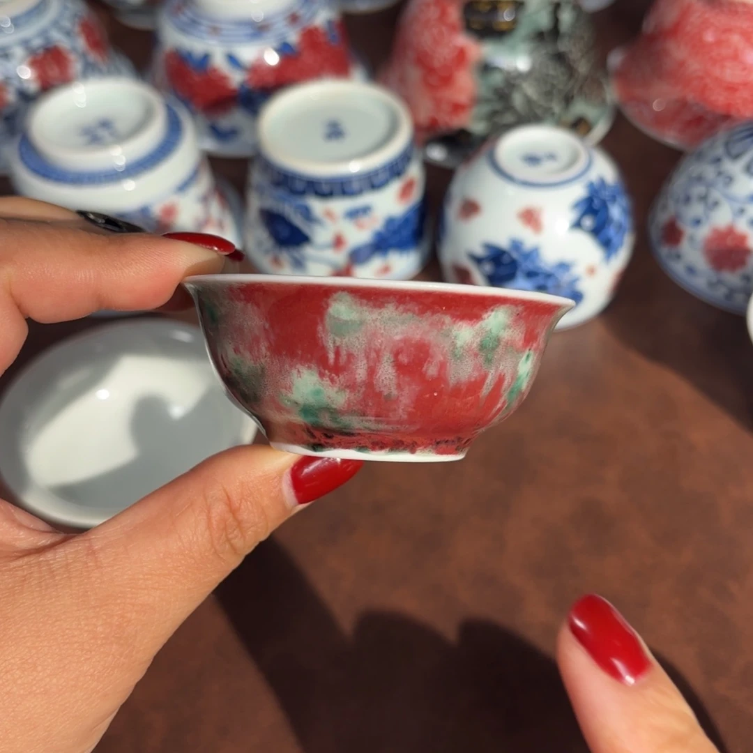 青花釉里红美人醉小客杯