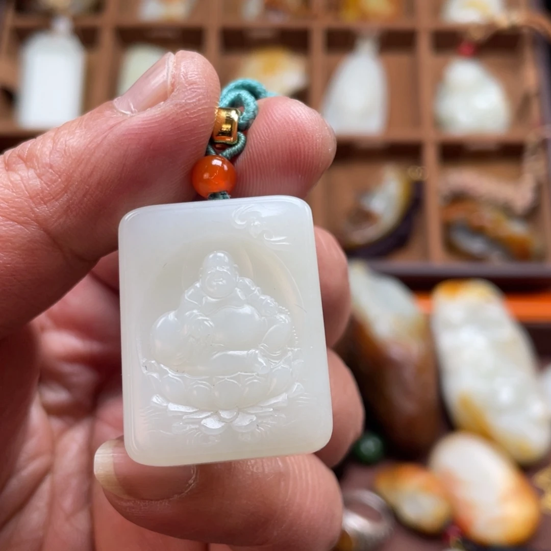 和田玉未镶嵌挂件