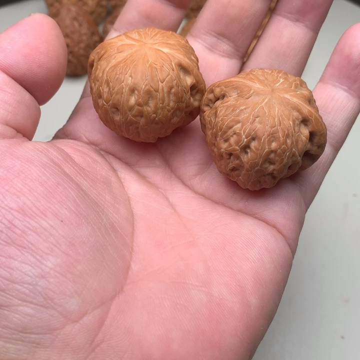 文玩核桃吊坠铁锤40