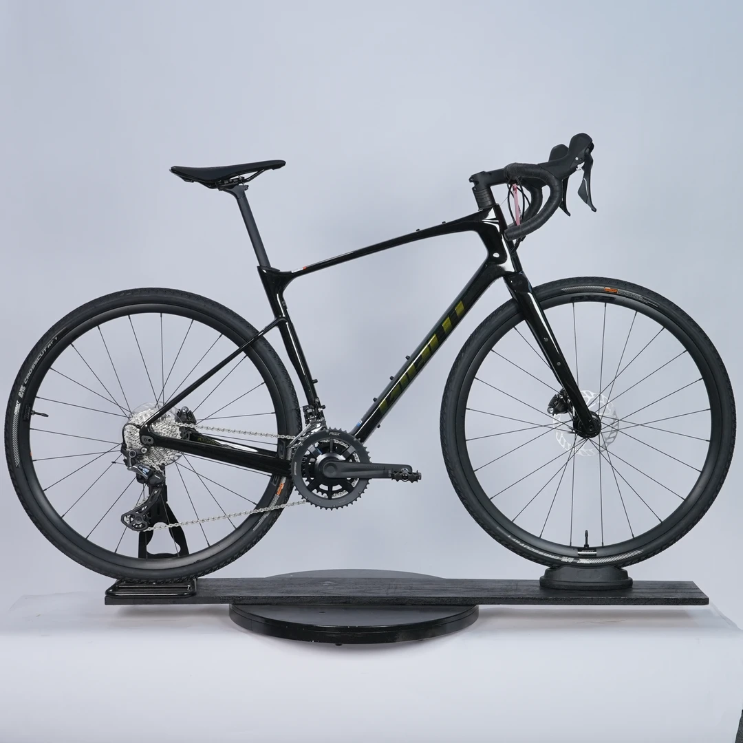 捷安特 Revolt ADV 2 砾石公路车 ML 跨高 77.4 适合177-187