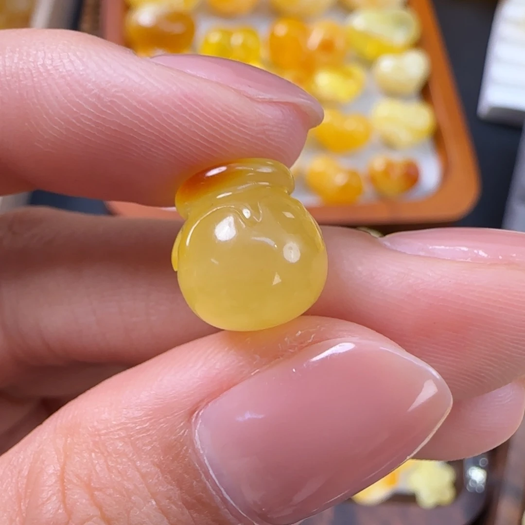 琥珀未镶嵌珠宝奇石?***见蜜蜡