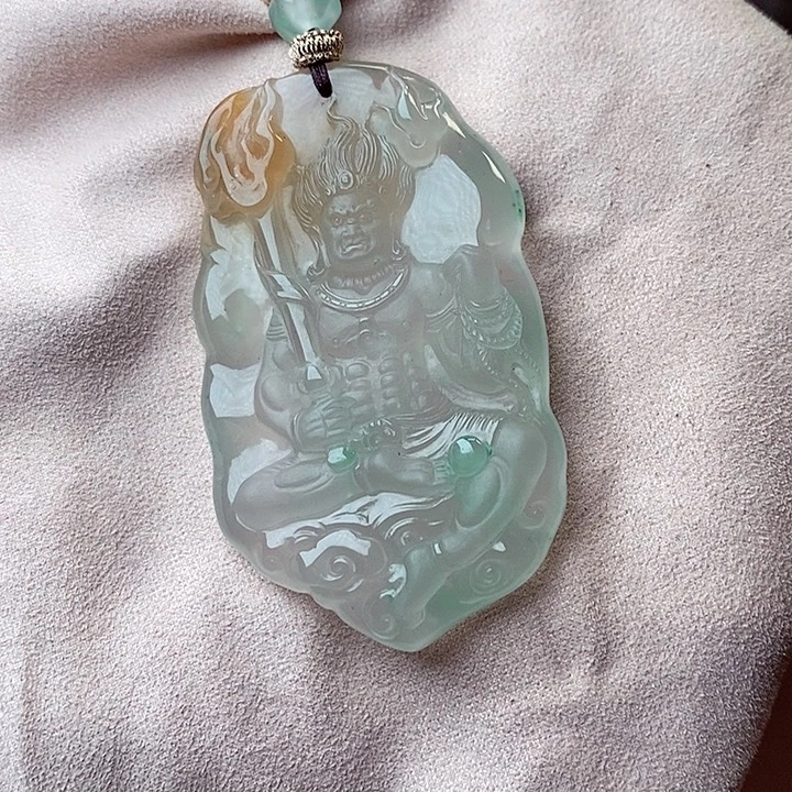 石英质玉（非洲翠）未镶嵌挂件