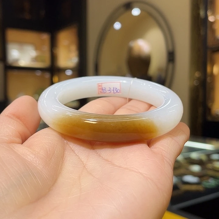和田玉手镯未镶嵌54#62.2g