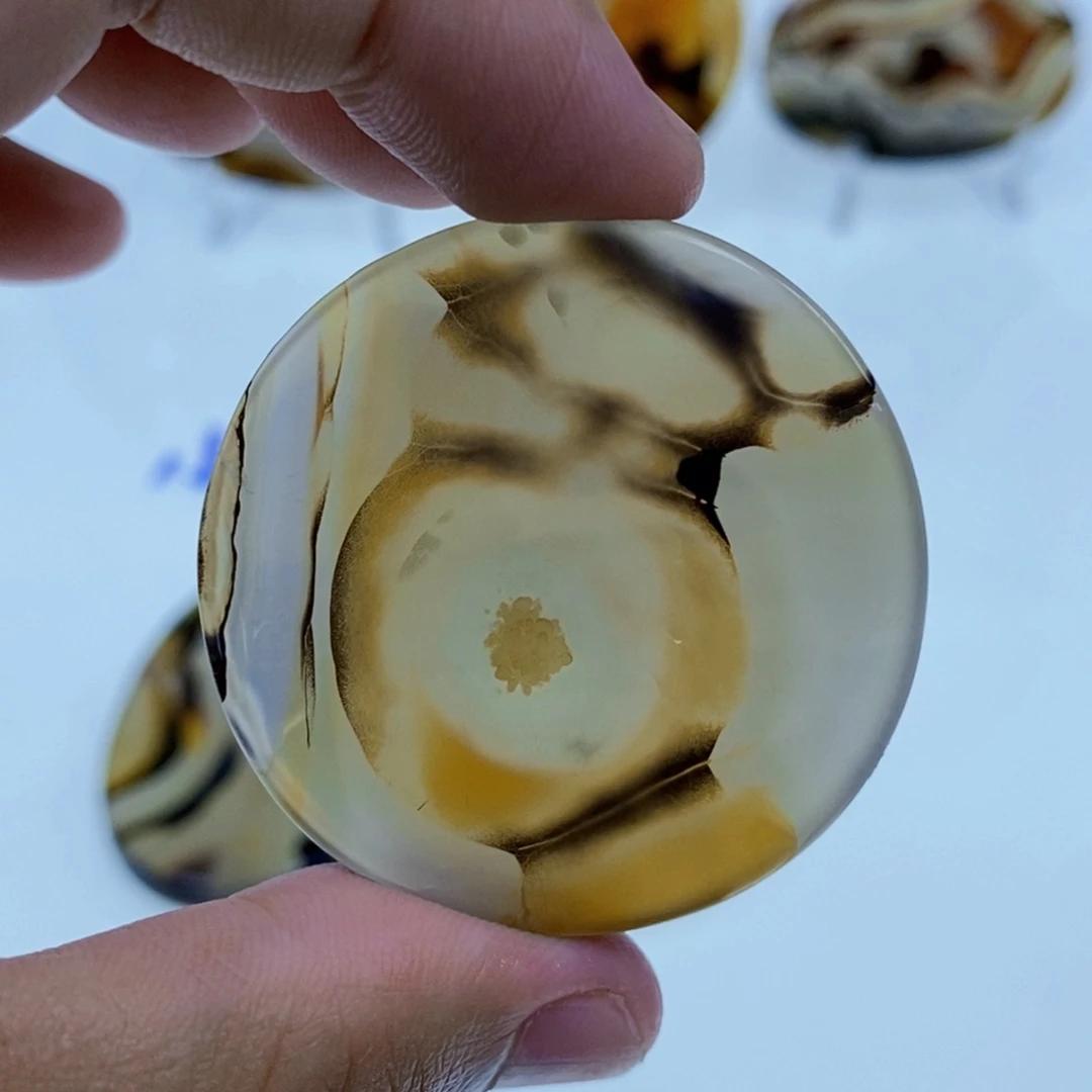 玛瑙/玉髓未镶嵌珠宝半成品