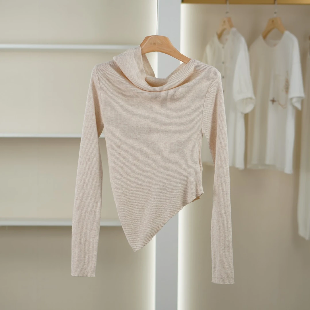 麦迪尚品【达】51213168 春季简约不规则一字领温柔针织衫女装