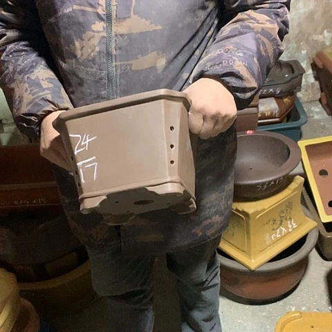 紫砂花盆手工制作