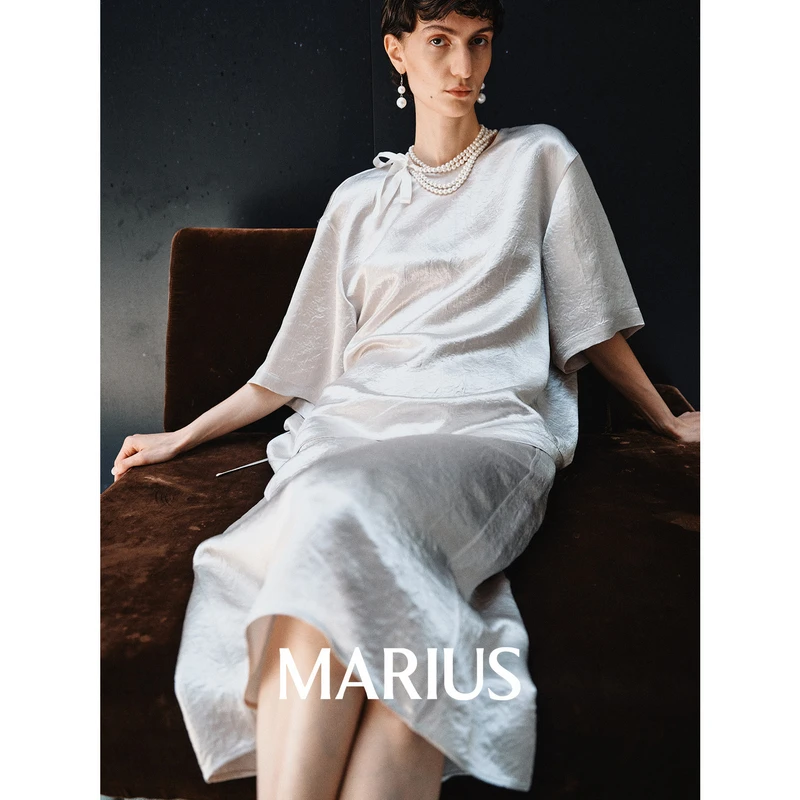 MARIUS“千金套”重磅醋酸褶皱肌理宽松落肩上衣后开衩简约夏装