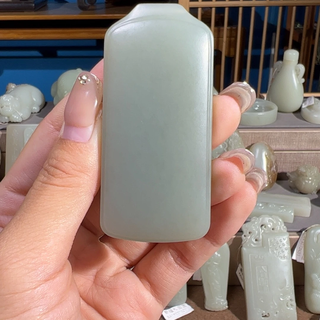 和田玉（糖玉）未镶嵌颈饰