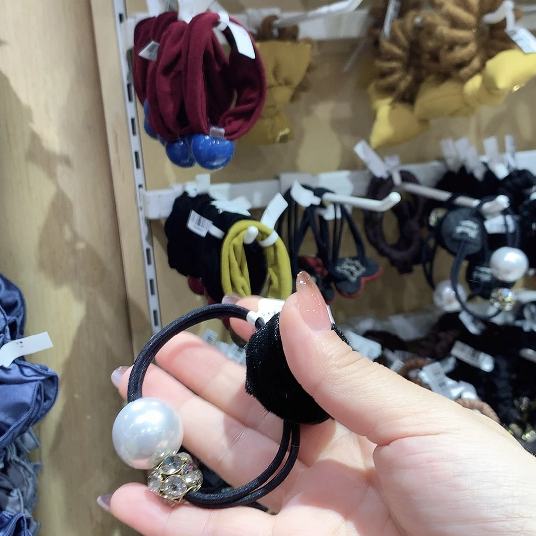 布艺非金属黑色丝绒玫瑰花发绳