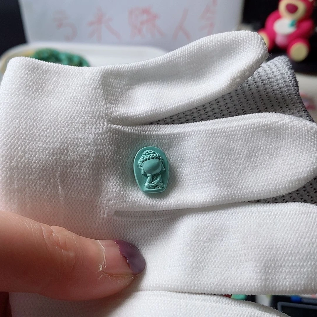 绿松石颈饰未镶嵌