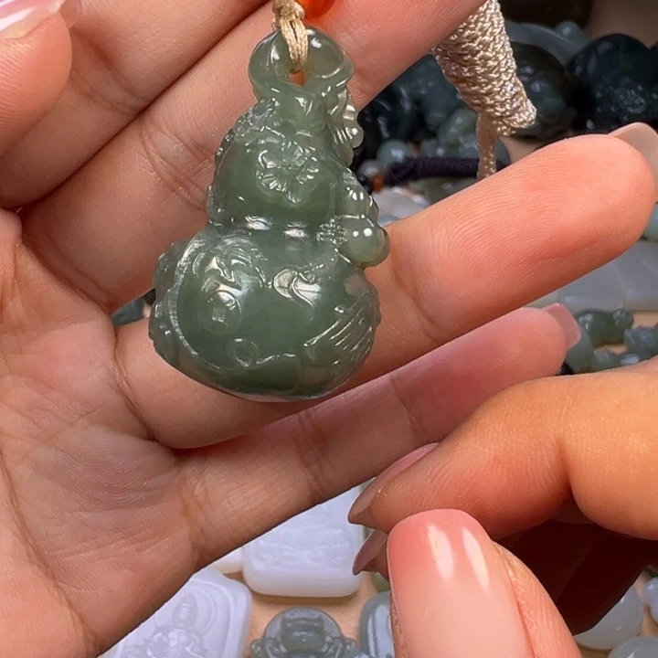 和田玉未镶嵌包链