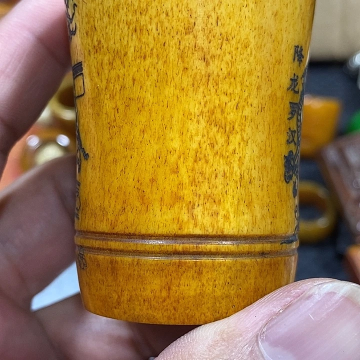 吊坠滴血莲花菩提