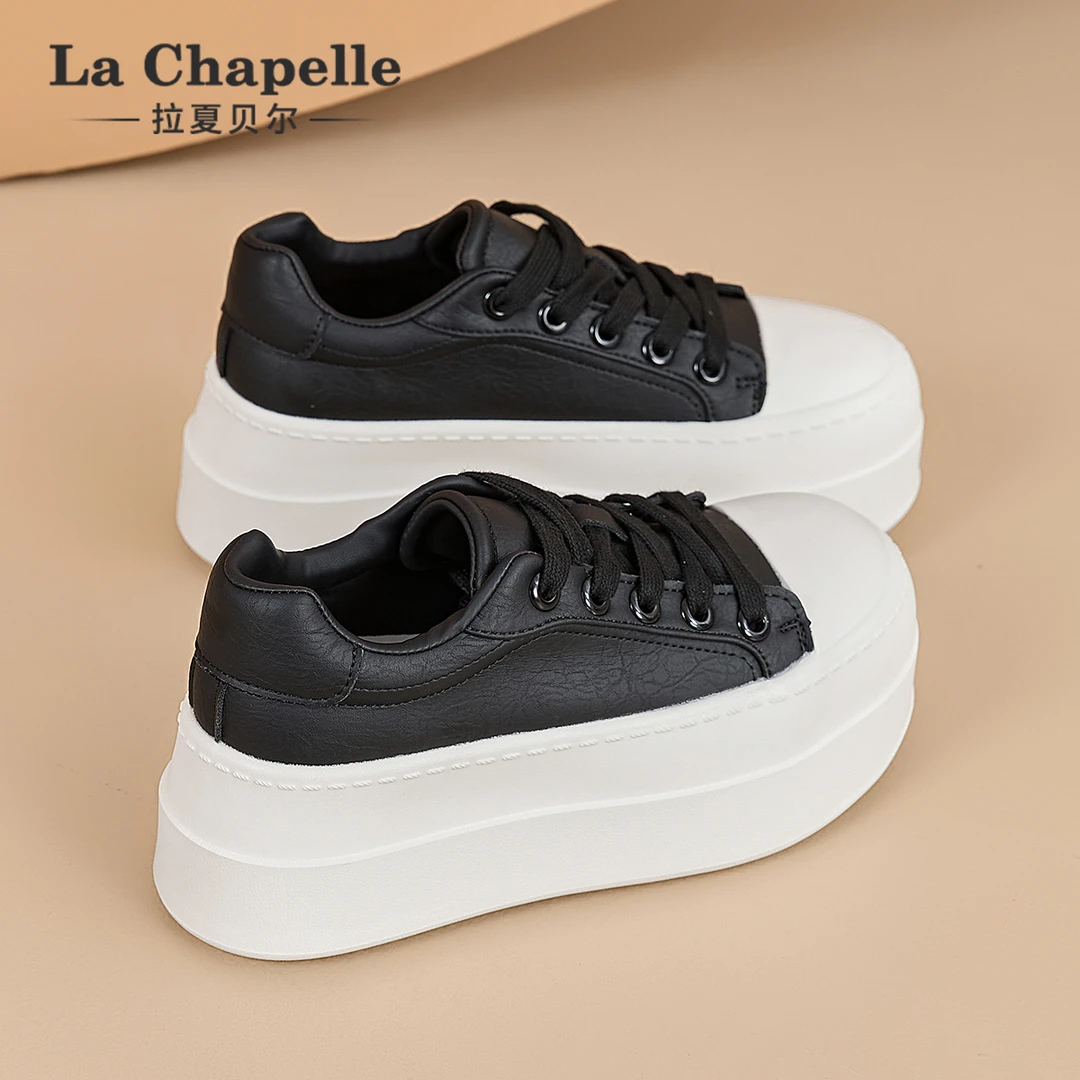 拉夏贝尔秋季新款透气小个子增高小白鞋女鞋显脚小松糕底休闲板鞋