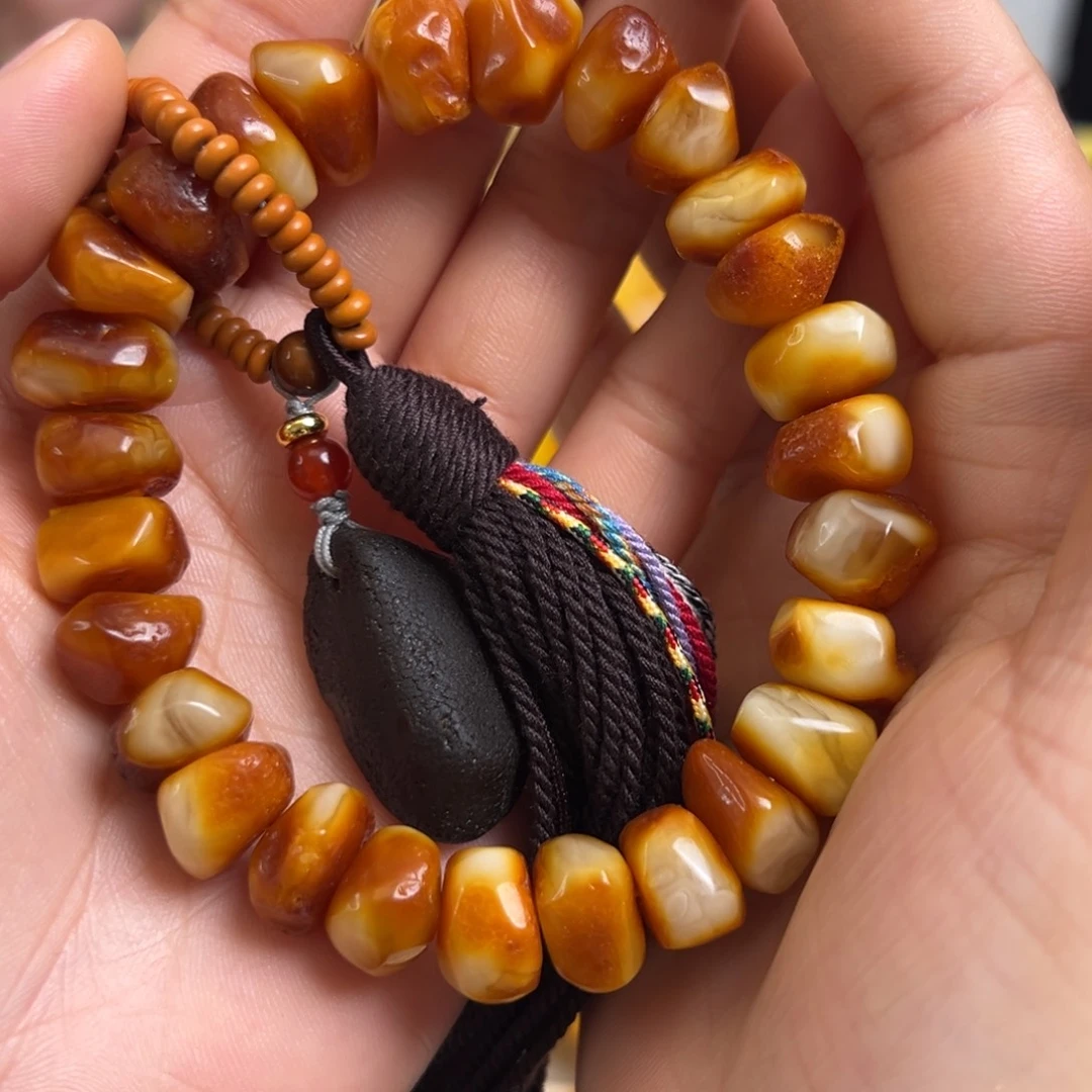 蜜蜡未镶嵌裸石蜜蜡