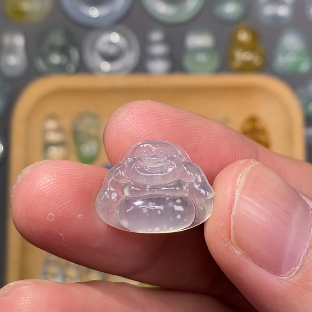 翡翠未镶嵌挂件佛公