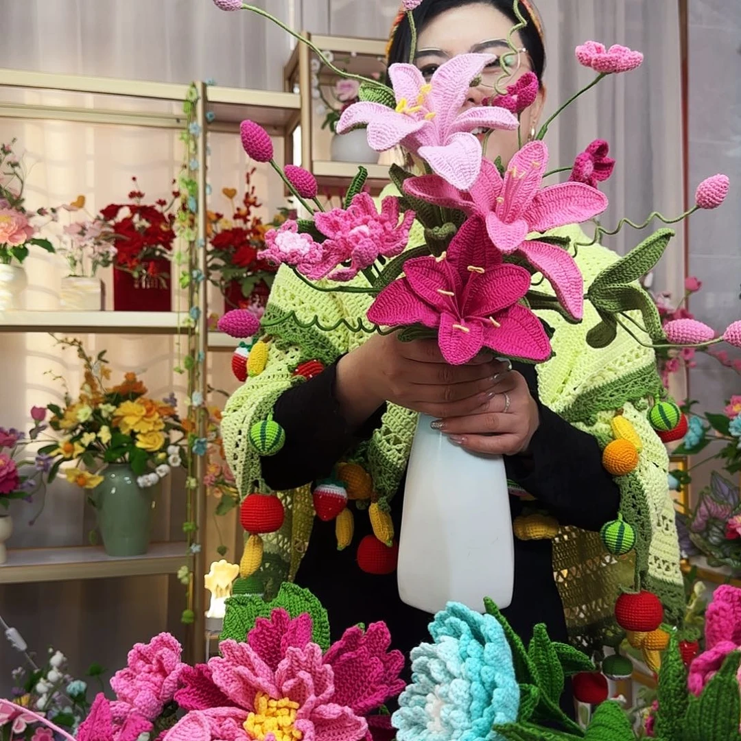 纯手工钩织手工钩织设计花束