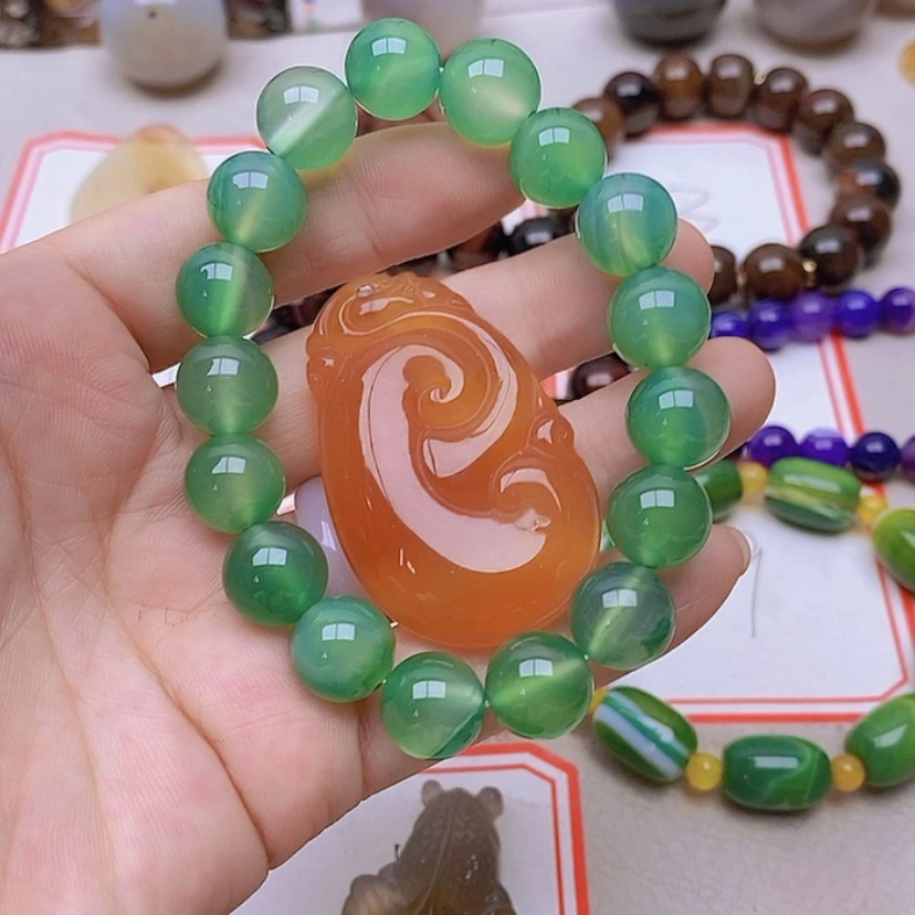 【闪购商品】玛瑙/玉髓未镶嵌珠宝半成品刘****)