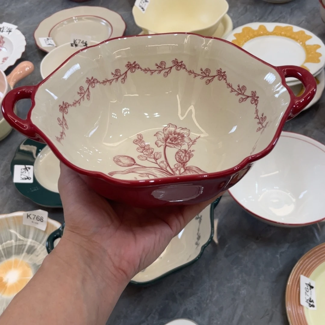 陶瓷微瑕餐具介意勿拍，满18飞！
