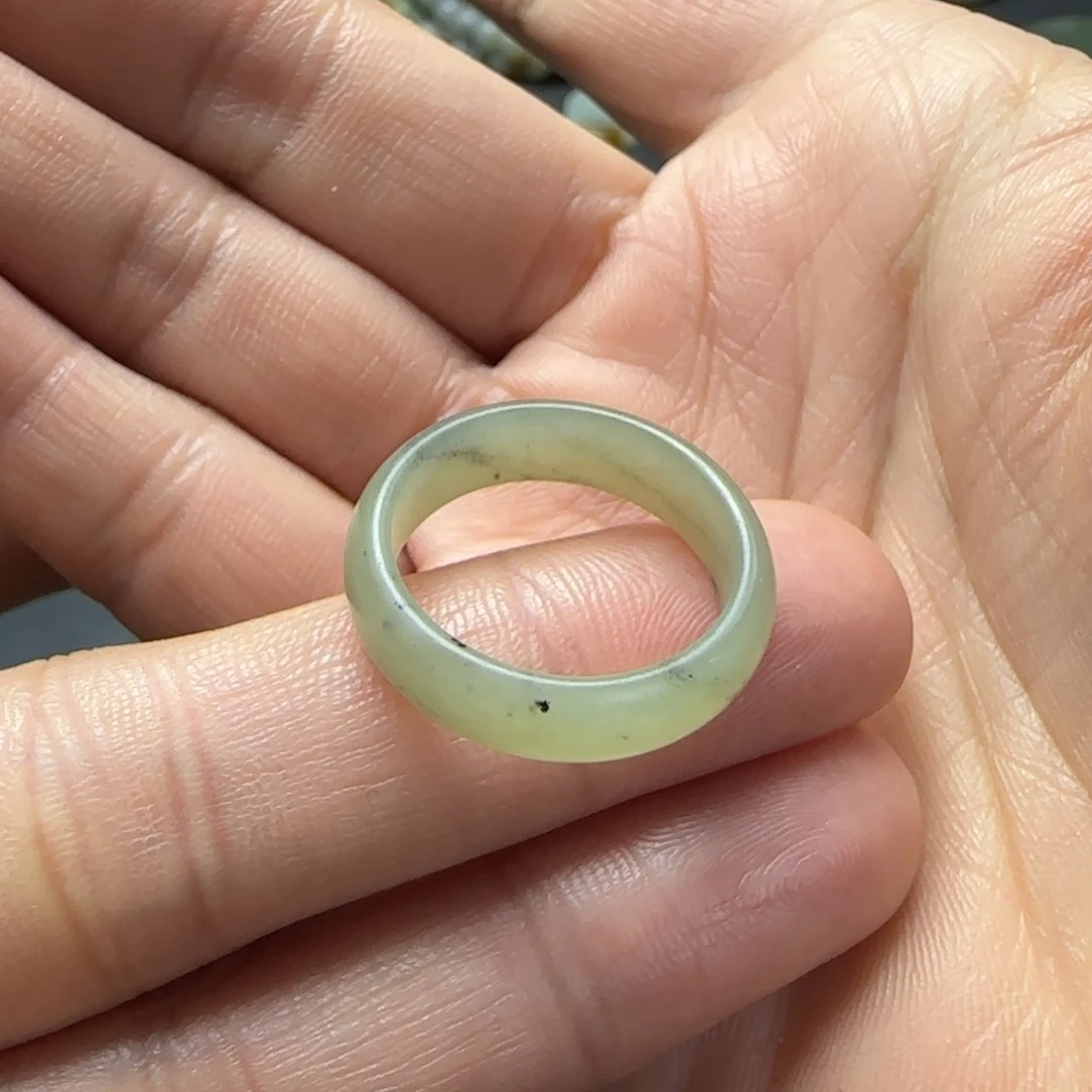 和田玉颈饰未镶嵌18福利