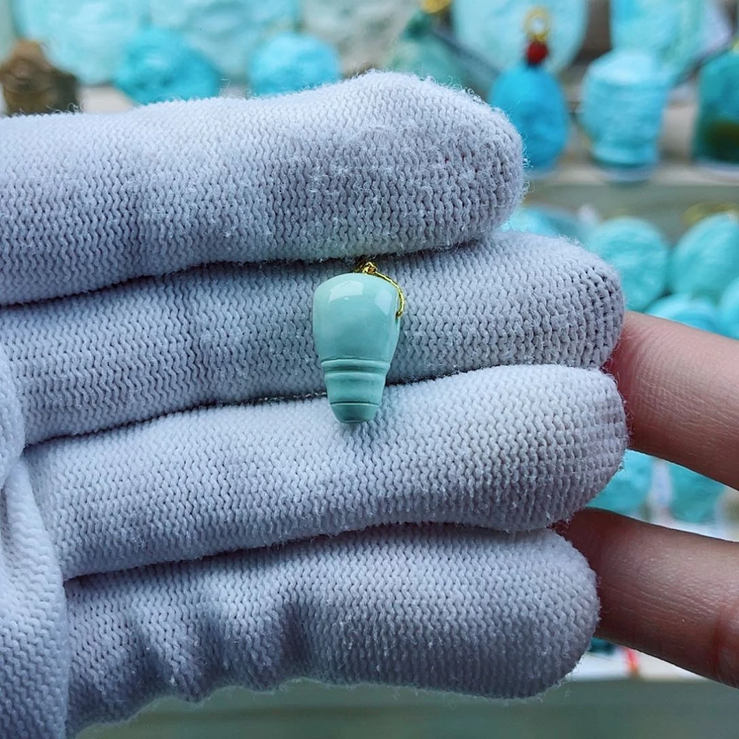 未镶嵌绿松石珠宝奇石