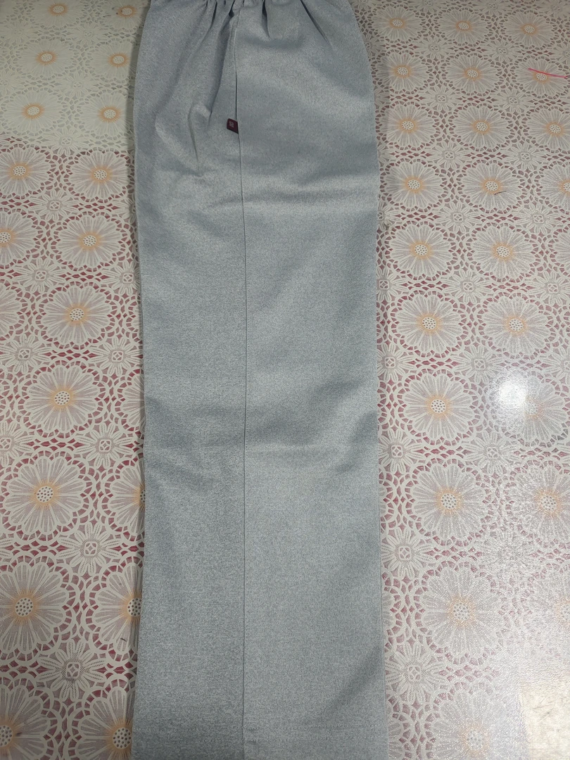 鲁艺，闻励同款春秋裤舒适休闲灰色长裤卫裤