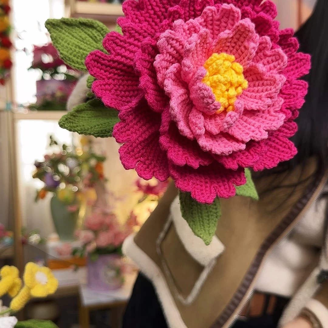 手工钩织设计牡丹