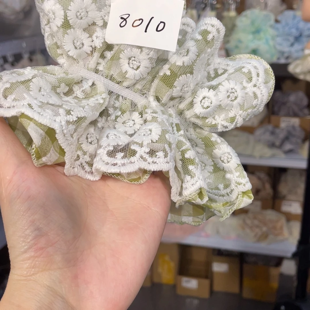 好看的绿色蛮腰8010