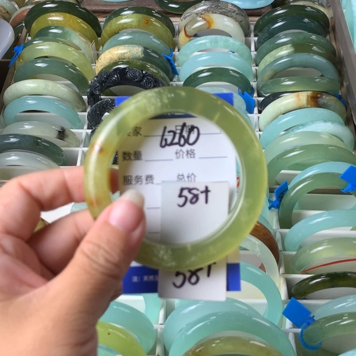 未镶嵌蛇纹石玉手镯6260