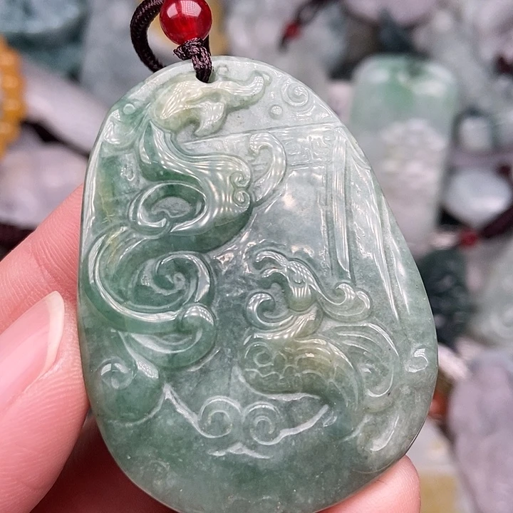 颈饰未镶嵌翡翠翡翠