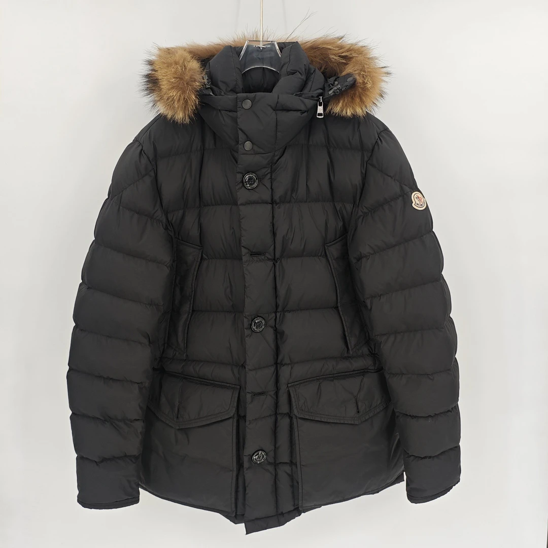 99新 MONCLER 黑色中长款可拆卸帽毛领羽绒服/3码/Sw24727