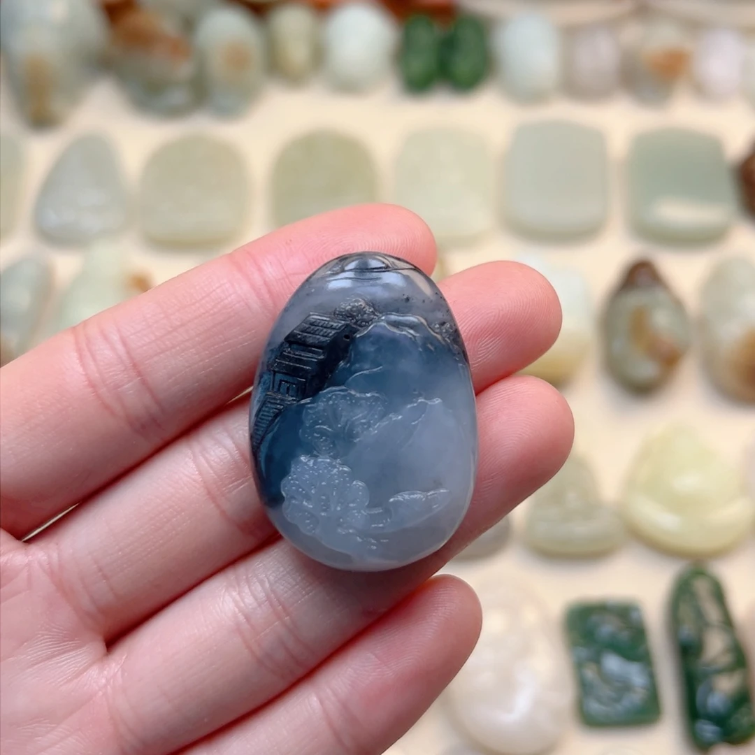 和田玉颈饰未镶嵌