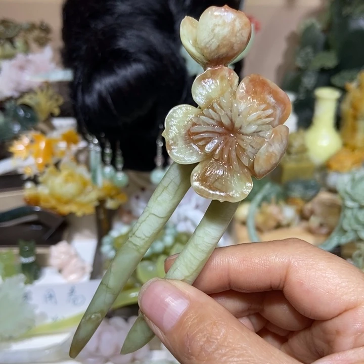 蛇纹石玉未镶嵌发饰
