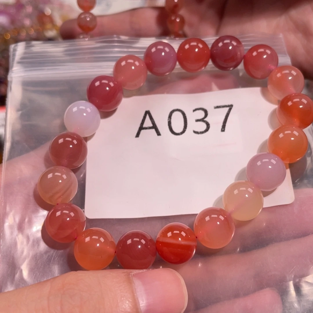 麦***5未镶嵌手链水晶7886666666