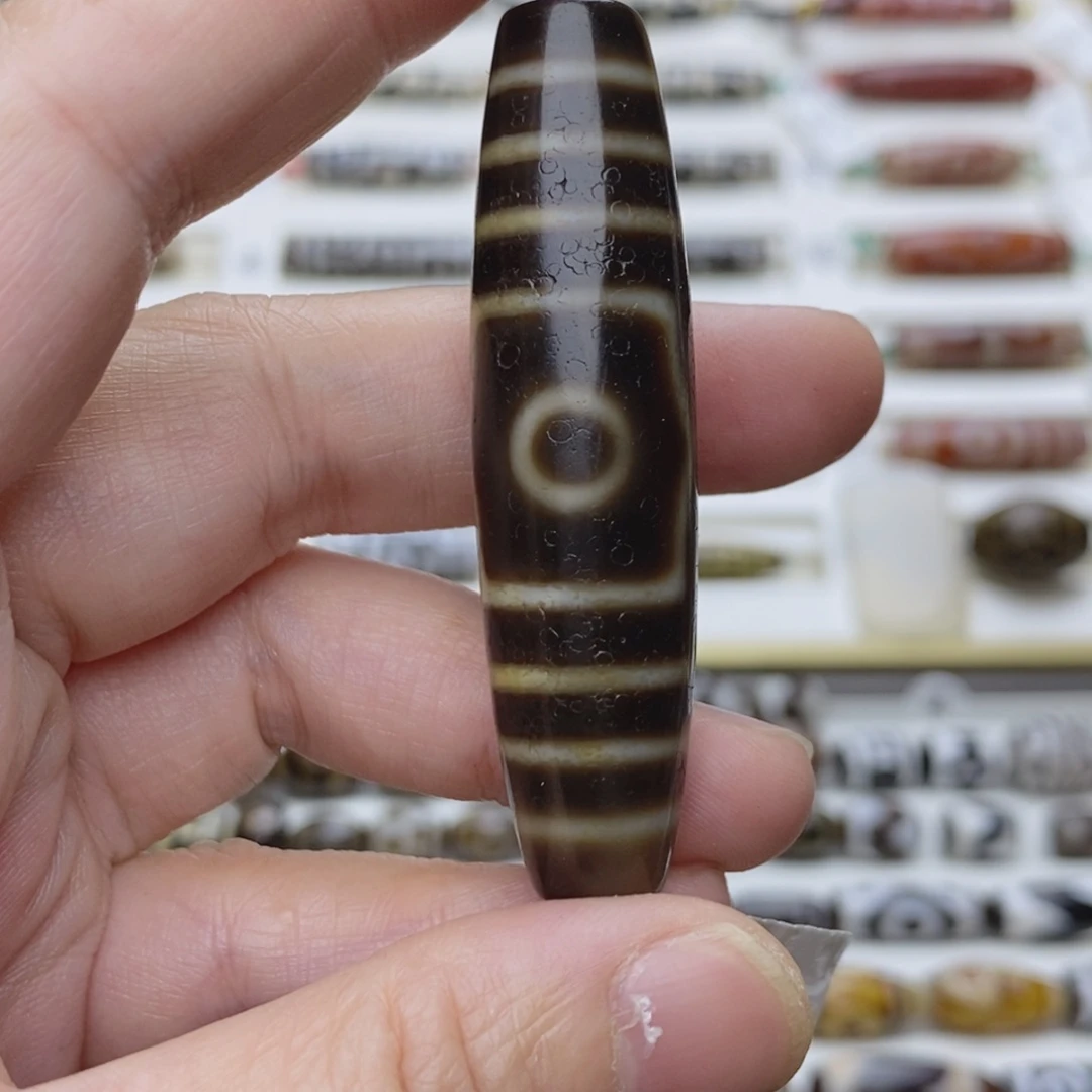 道***道玛瑙/玉髓未镶嵌珠宝半成品