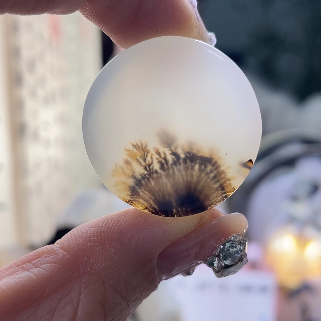 玛瑙/玉髓未镶嵌珠宝奇石