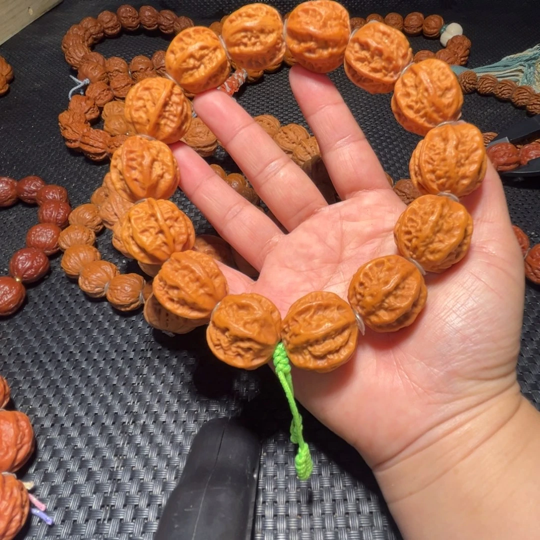 文玩核桃吊坠球王龙脊背23➕