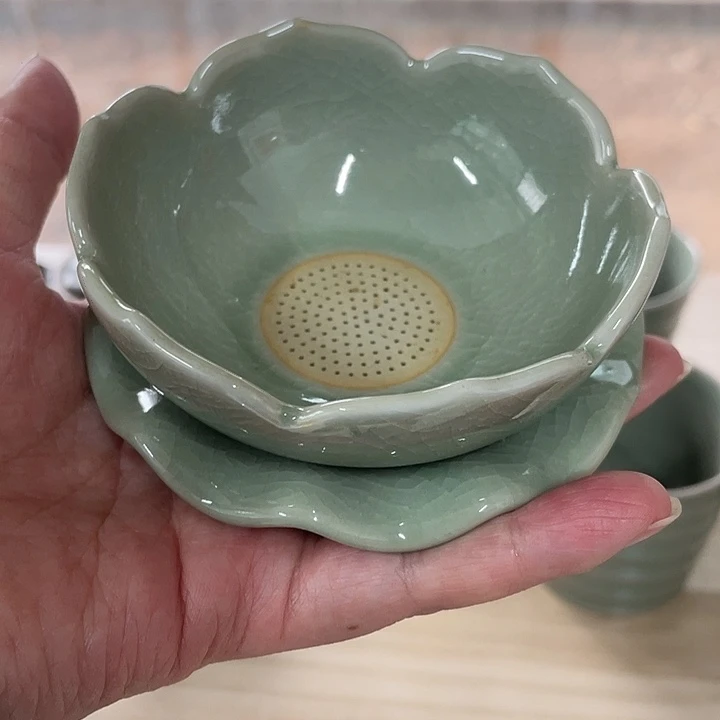 摆件青绿釉茶滤……